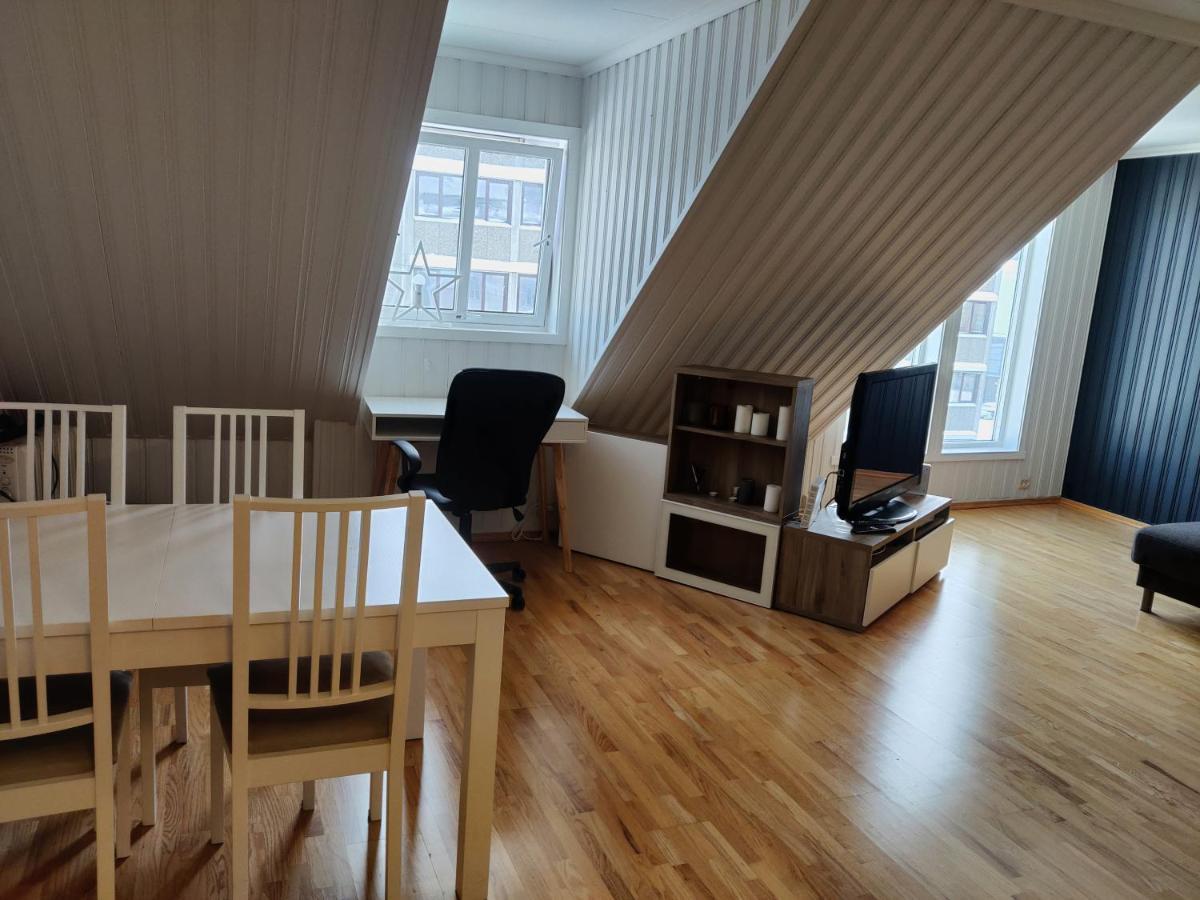 Feelhome 2-Bedrooms Apartment Vestregata Nord Tromso Luaran gambar